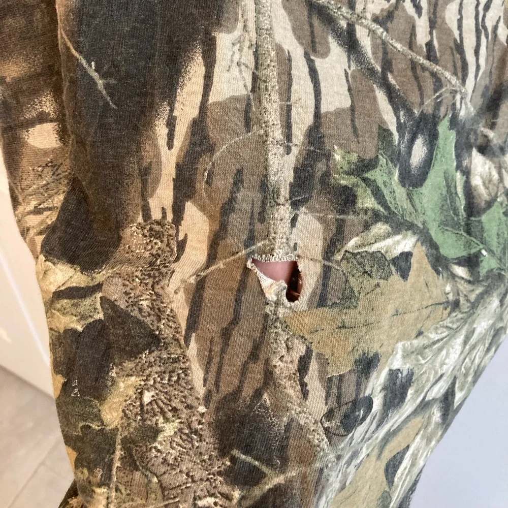 Vintage Jerzees Youth T Shirt M Mossy Oak Camo Hunting Forest Outdoors 90s Y2K
